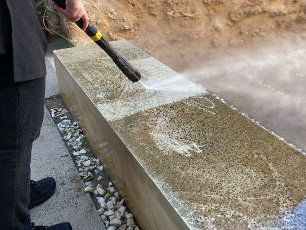 Professional Pressure Washing in Tropical Park, FL