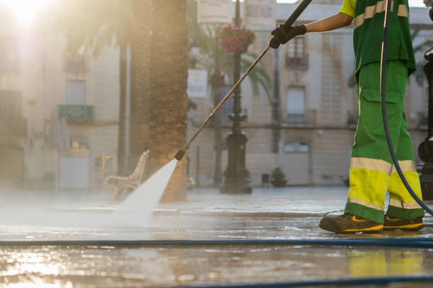 Best Concrete Pressure Washing  in Tropical Park, FL